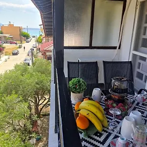 Apartment Katia's, Sarti